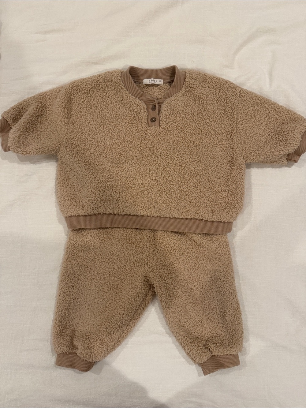 Baby Unisex Winter Cozy Sherpa Two-Piece Set in Tan - 18M - Korea Fashion